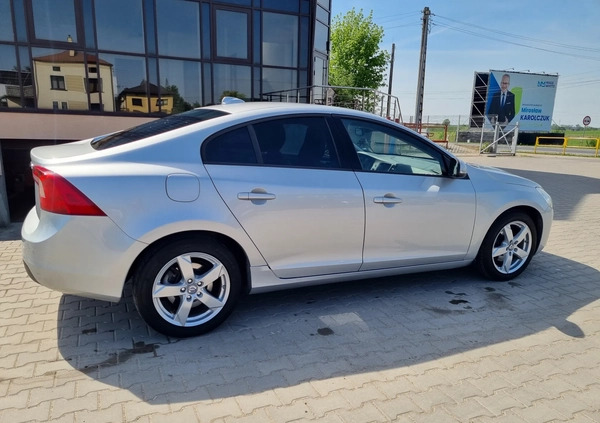 Volvo S60 cena 32900 przebieg: 294000, rok produkcji 2013 z Augustów małe 172